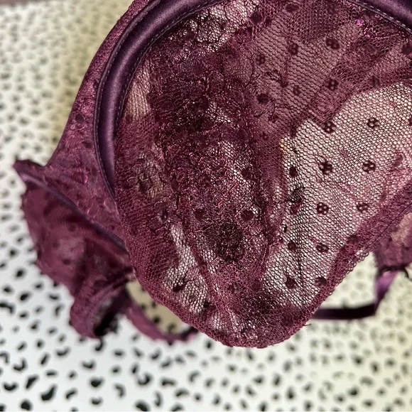 VS Dream Angels Unlined Balconet Lace Burgundy Bra 34b - Picture 4 of 5
